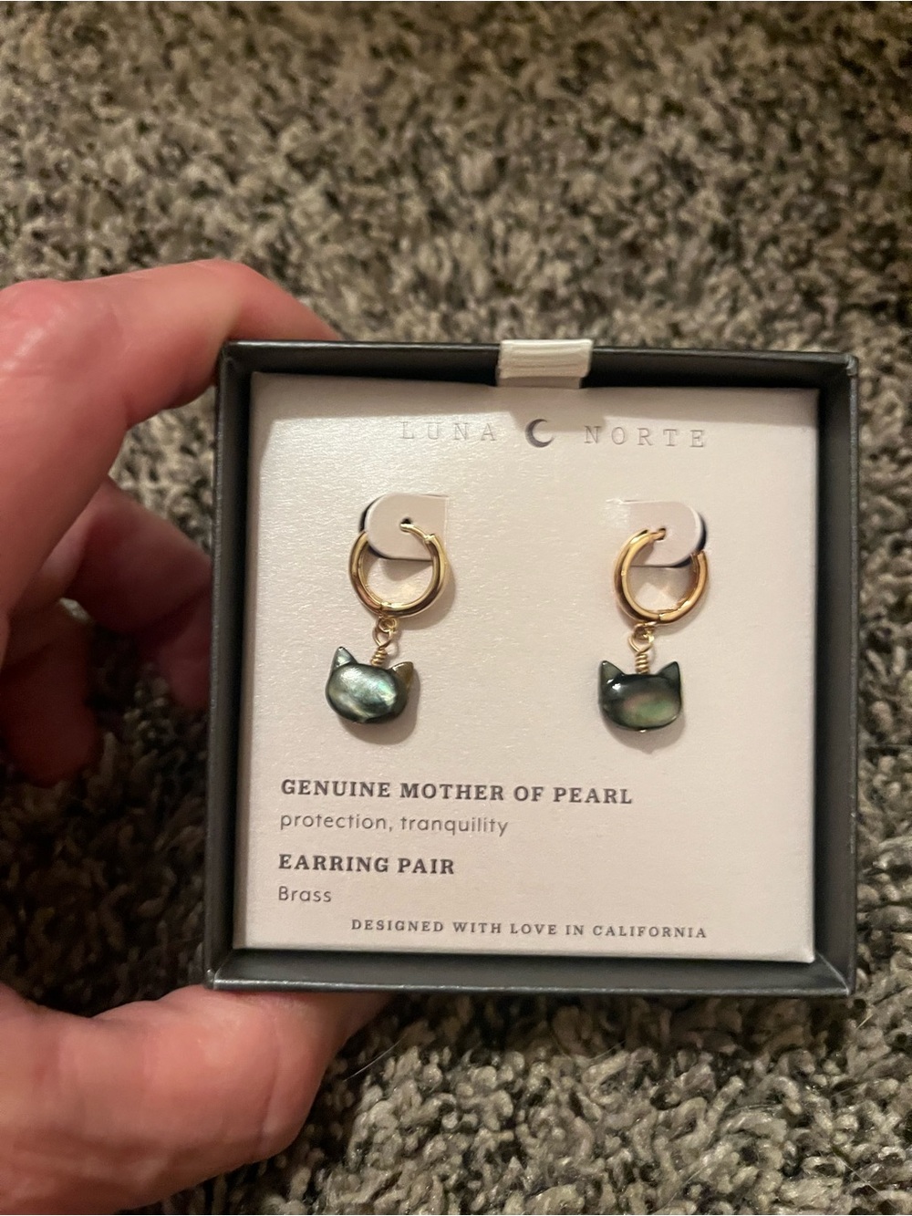 Luna Norte mother of pearl black cat earrings